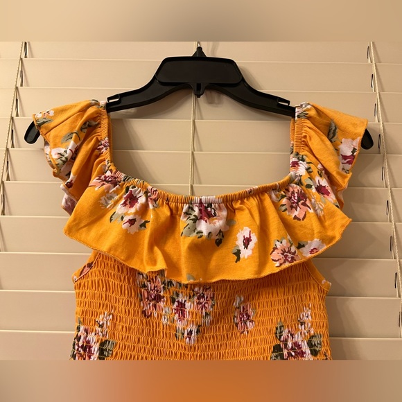 Francesca's Floral Off Shoulder Smocked Romper Juniors Size MEDIUM, Runs Small! - Picture 7 of 14